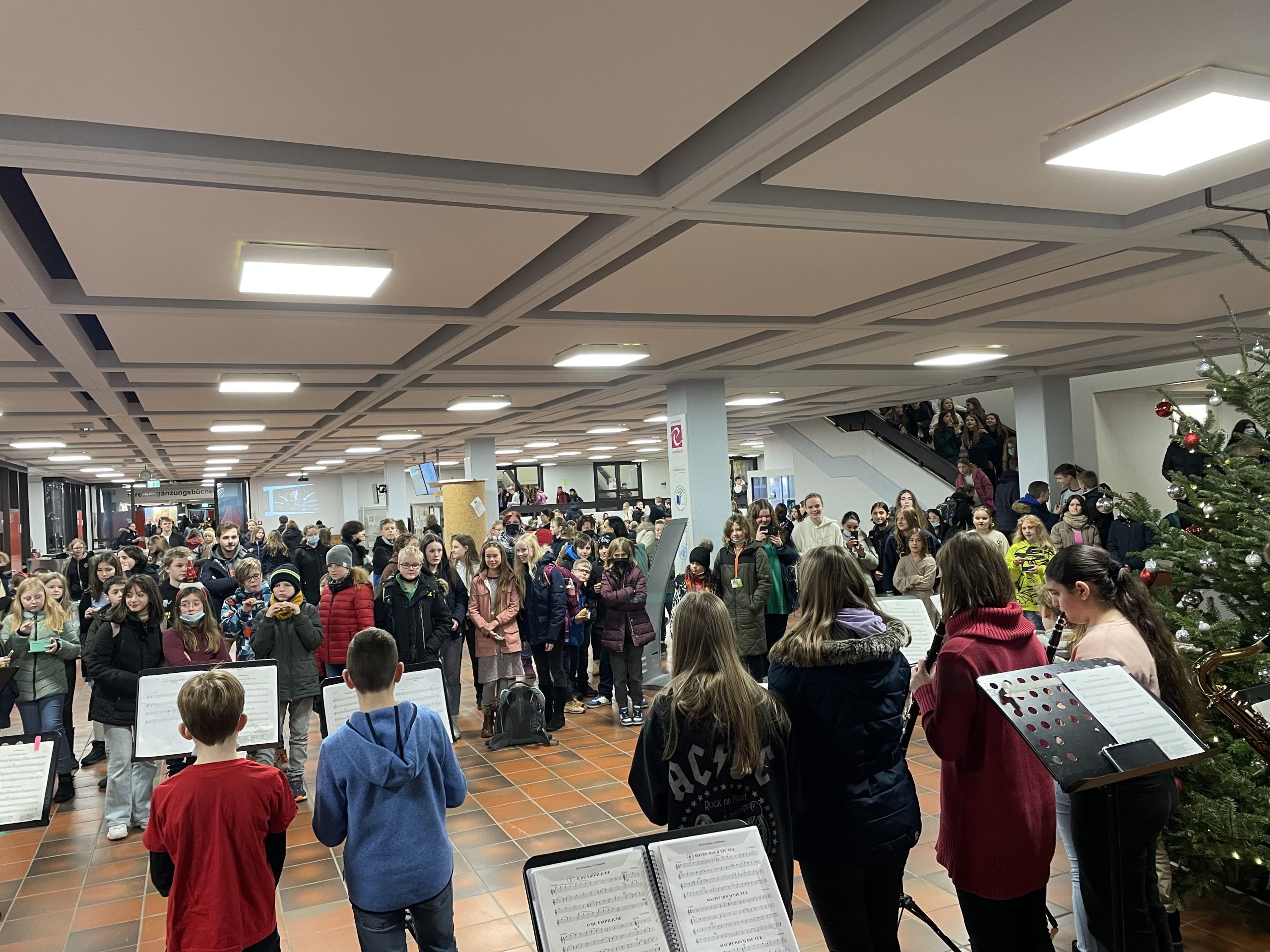 57E28D4C-21E2-46C1-ACF0-B56BE34A776E