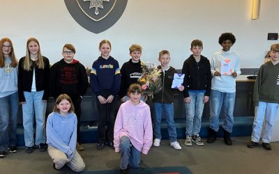 Luca Linnert gewinnt 37. Kreisentscheid des Vorlesewettbewerbs